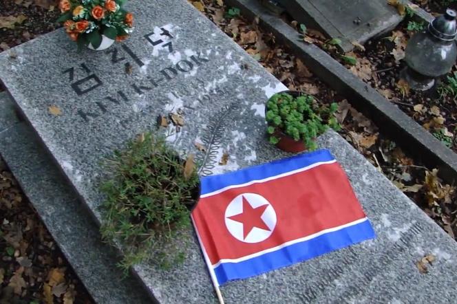 Grób Kim Ki Dok na Cmentarzu Osobowickim. Wstrząsająca historia dziewczyny z Korei Północnej