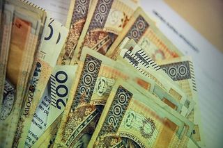 Obiecywali duży zysk. 74-latka z Gorzowa straciła 200 tys. złotych