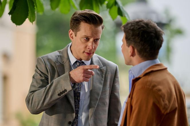 Na Wspólnej odc. 4079. Darek Żbik (Michał Mikołajczak), Tadek (Jakub Pruski)