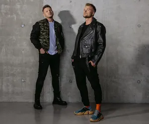 Duet Vamero od hitu Rise Up wraca z hitem na jesień 2022! Niezwykły vibe w piosence Open Up