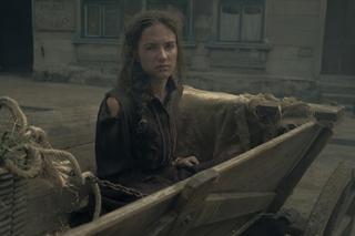 Polowania na ćmy odc. 1. Aleksandra - Yvette (Sonia Mietielica)