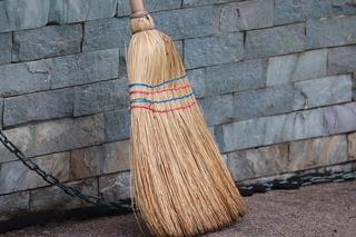 Te 5 rzeczy przynoszą ci pecha! Lepiej wyrzuć je z domu! 