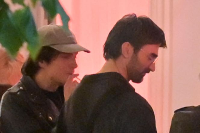 Niezła bibka Afryka Express. Obejrzeli razem odcinek, a potem poszli w tango. Iwan wyszedł ostatni