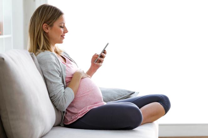 FAKT: Telefon komórkowy może mieć szkodliwy wpływ na płód
