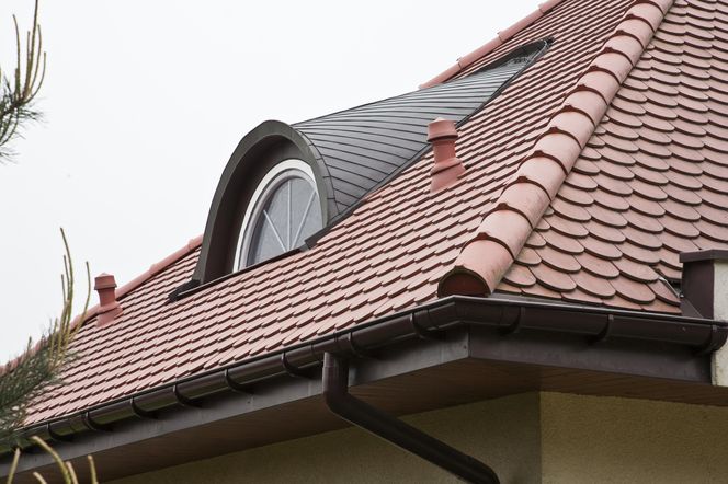 Dachówka ceramiczna