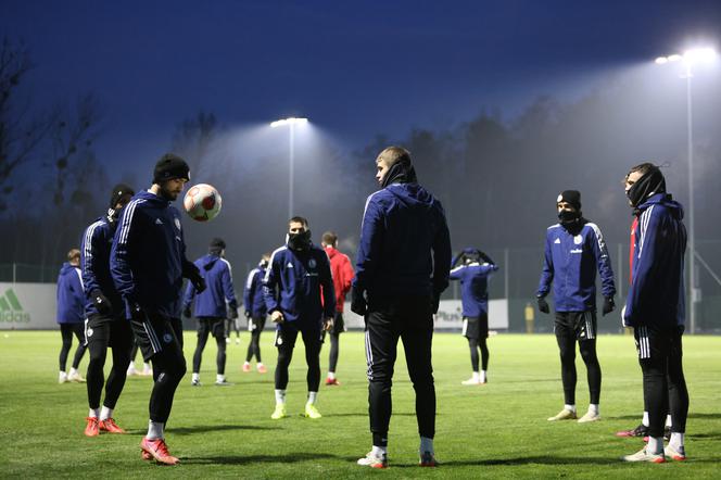 Legia - Spartak SKŁADY - kto może zagrać w meczu 9.12 w Warszawie?