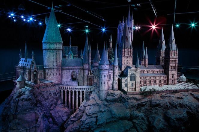 Wakacje jak z bajki. 5 miejsc w Europie, które zachwycą każde dziecko