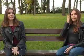 Tak dziś wyglądają bliźniaczki syjamskie z Janikowa. 21 lat temu historią ich rozdzielenia żyła cała Polska