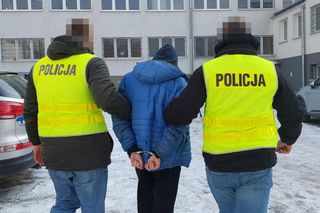 17-latek został uderzony młotkiem w głowę. Wszystko działo się nocą na przystanku