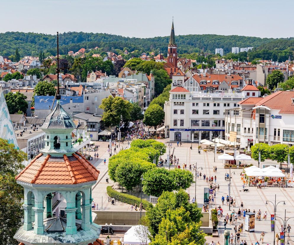 Polskie Monte Carlo zachwyca zagranicznych turystów. To znany kurort nad Bałtykiem