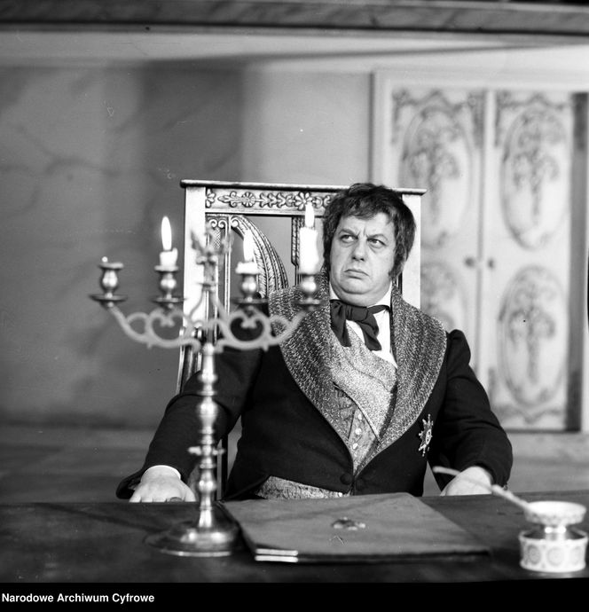 Mariusz Dmochowski, aktor