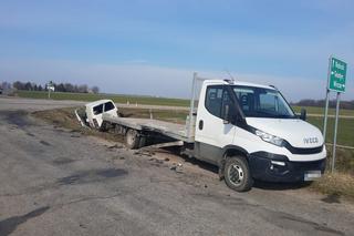 Laweta zderzyła się z busem. Bo kierowca nie ustąpił pierwszeństwa