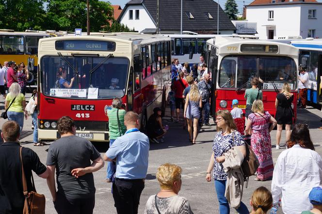 Zlot zabytkowych autobusów 2022 w Bydgoszczy [ZDJĘCIA] 