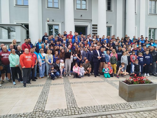 Społeczność sportowców i kibiców rugby z Siedlec uczciła największy z dotychczasowych sukcesów w historii klubu