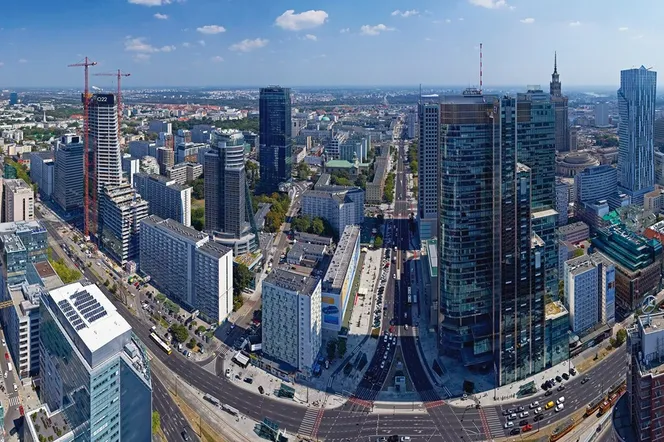 Wieżowiec Q22 w Warszawie