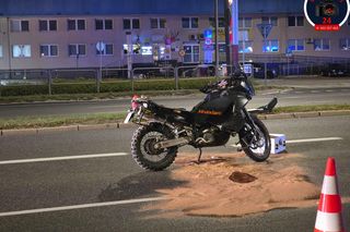 Kierowca audi wjechał w motocyklistę