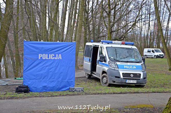 Zwłoki mężczyzny w stawie