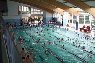 Kryta pływalnia przy ul. Mariańskiej 31 w Sokółce przed remontem