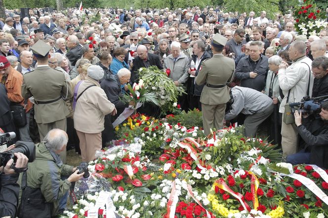 Pogrzeb gen. Wojciecha Jaruzelskiego w Warszawie. Były protesty