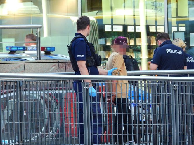 Atak nożem przed Złotymi Tarasami