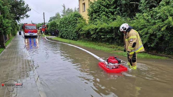 Armagedon pogodowy w całej Polsce, także w woj. śląskim. Zalane posesje, ulice, zerwane mosty. W Słowenii są ofiary śmiertelne