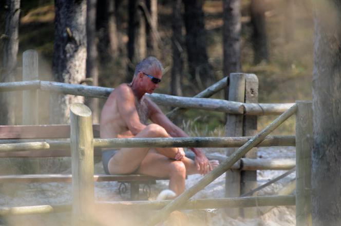 Nauczył sie kąpać w majtkach