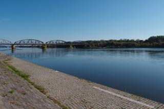 Most kolejowy Toruń