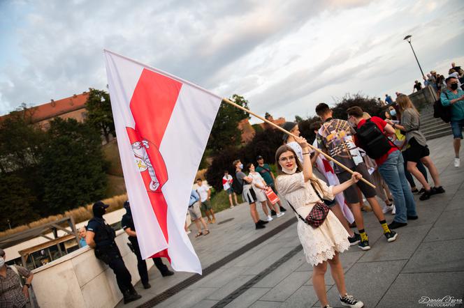 Marsz solidarności z Białorusinami w Krakowie