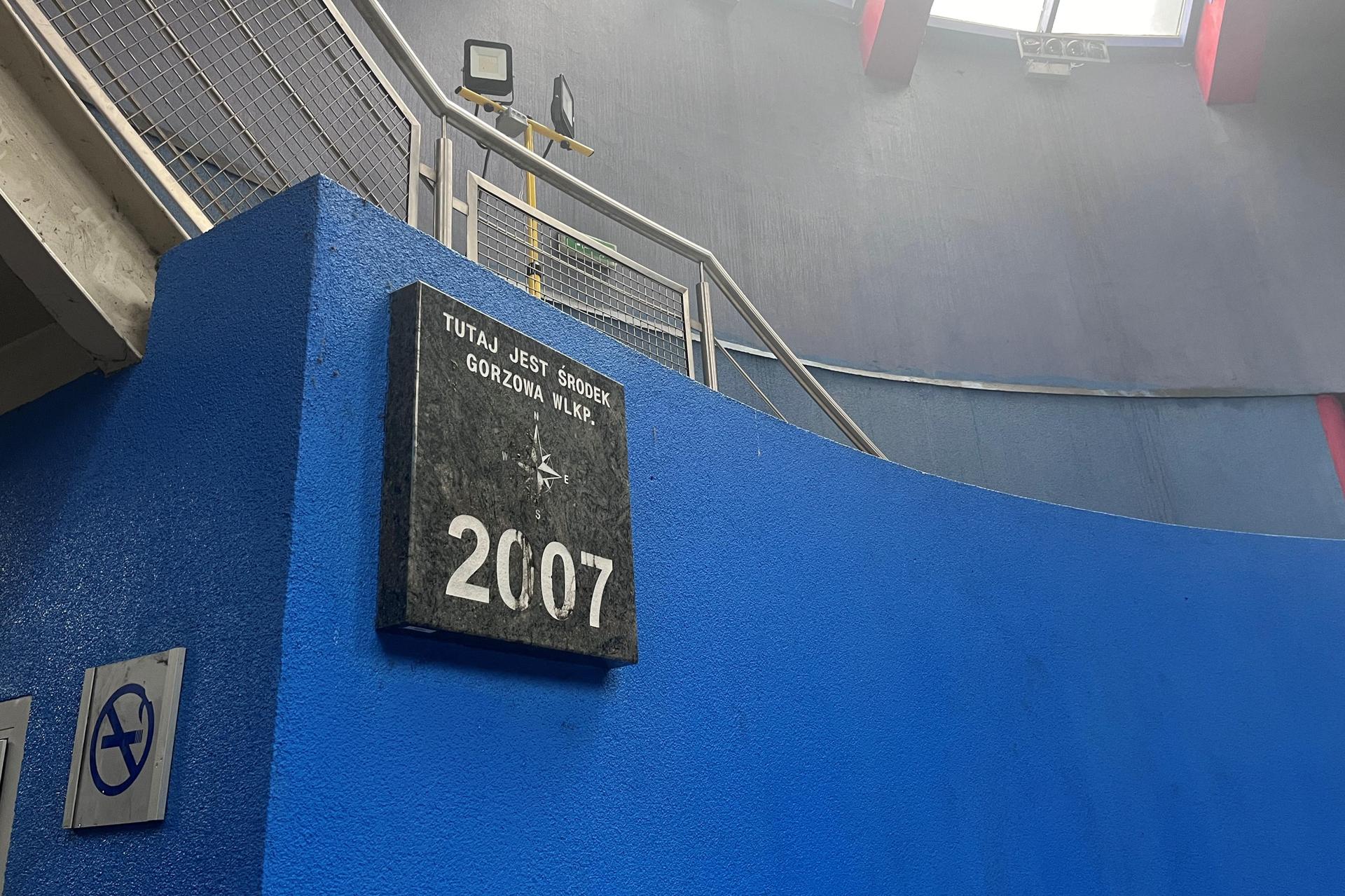 Dominanta - tak budowano w Polsce wczesnych lat 2000. Zobacz najbrzydszy polski budynek 2006 roku; dziś jest kultowy