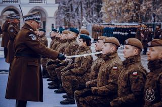 Ślubowanie nowych oficerów 2 LBOT