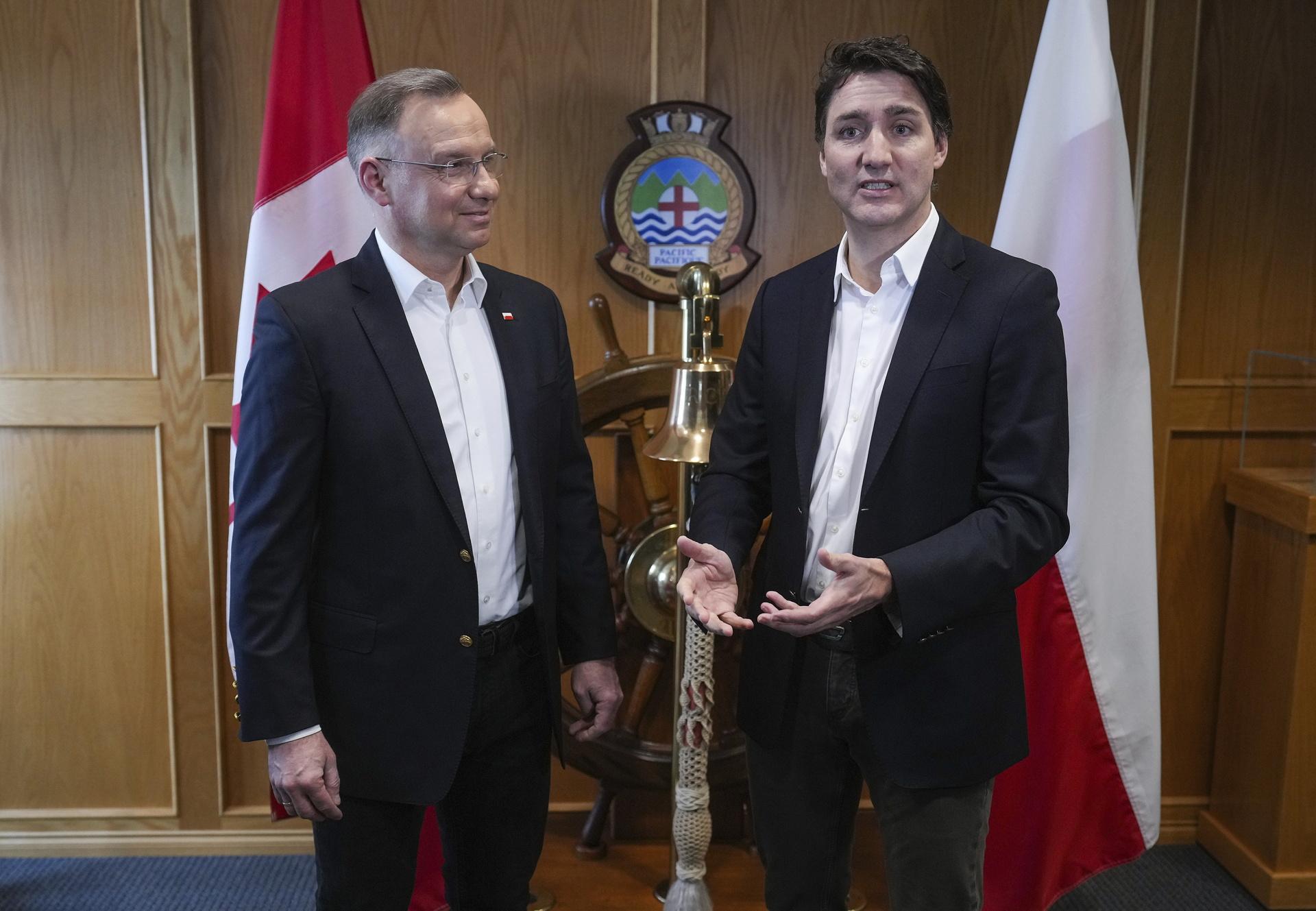 Prezydent RP Andrzej Duda i premier Kanady Justin Trudeau. Spotkanie z Premierem Kanady w bazie marynarki wojennej Canadian Forces Base Esquimalt