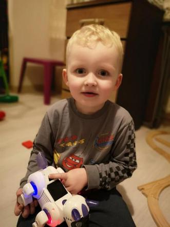 Kubuś z Sosnowca walczy o życie! Ty też możesz mu pomóc [ZDJĘCIA]