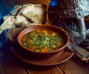 Dieta vikinga: co jedli wikingowie? Jaka była kuchnia vikingów?