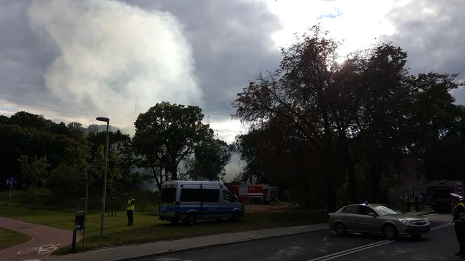 Pożar w centrum Bydgoszczy! Kłęby dymu nad miastem