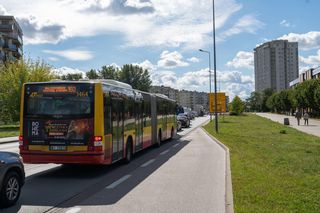 Nowy buspas powstanie w Warszawie. Na początek prac przebudowa jezdni