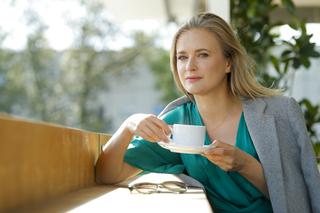 Marta Chodorowska zrzuciła stanik przed obiektywem. 41-letnia gwiazda Klanu i M jak Miłość pokazuje wdzięki 