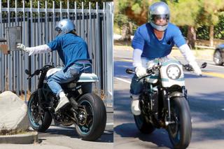 Brad Pitt ponownie u Angeliny Jolie! Przyszpanował kolejnym motocyklem... ;)
