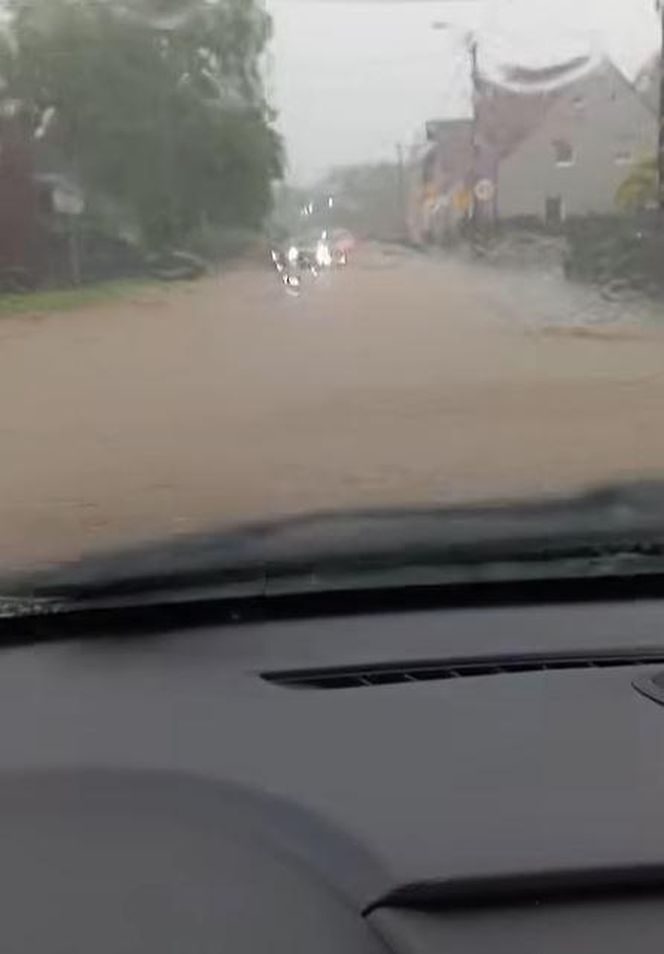 Racibórz i okolice pod wodą. Gwałtowne burze przeszły przez miasto