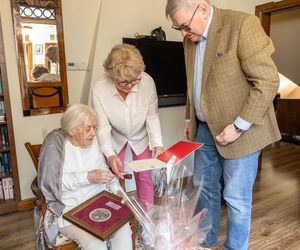 Życie to skarb! Pani Leokadia świętowała właśnie 104. urodziny! Jej słowa poruszają każdego