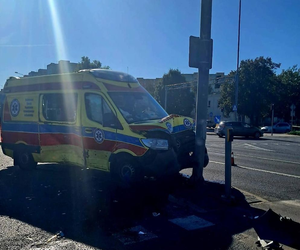 Wypadek na skrzyżowaniu ulic Limanowskiego i Maratońskiej