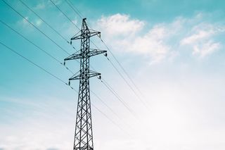 Rząd pracuje nad pakietem zmian w energetyce. Chce zapobiec blackoutom i lepiej kontrolować sieć