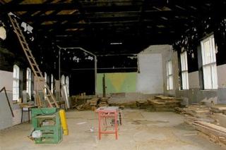 Chcą uratować zabytkowy pałac w powiecie ostródzkim. Potrzebna jest gigantyczna suma pieniędzy [ZDJĘCIA]