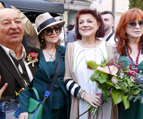 Urbaniak, Zawiałow i Łazuka w Alei Gwiazd! Wzruszenia i owacje