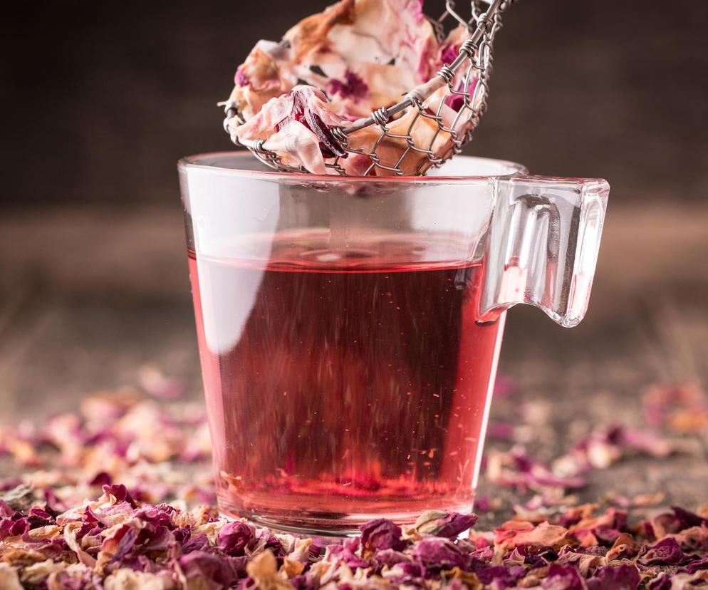 Co się dzieje z twoim ciałem kiedy pijesz smakowe herbaty? 4 fakty, o których musisz pamiętać