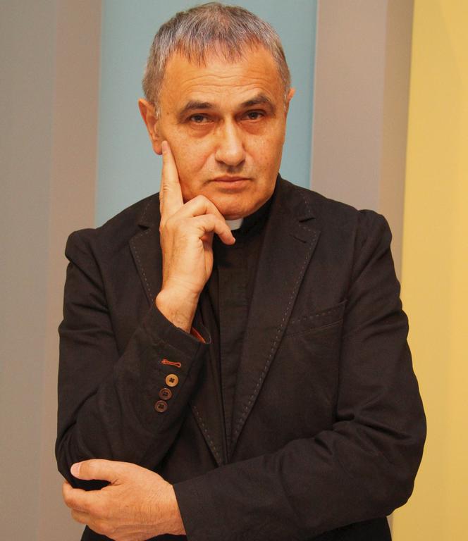 KSIĄDZ RYSZARD HALWA