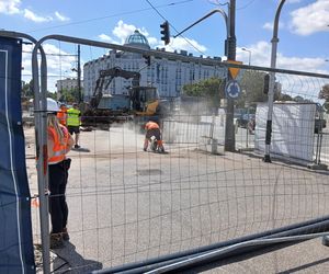 Tramwajowy remont pl. Zawiszy w Warszawie