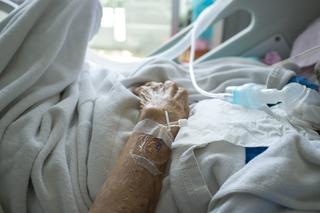 Horror podczas eutanazji! Dusili 36-latkę poduszką. Prześladuje mnie jej płacz i krzyk