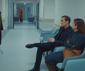 M jak miłość odcinek 1871 ostatni - finał sezonu. Aneta (Ilona Janyst), Olek (Maurycy Popiel) 