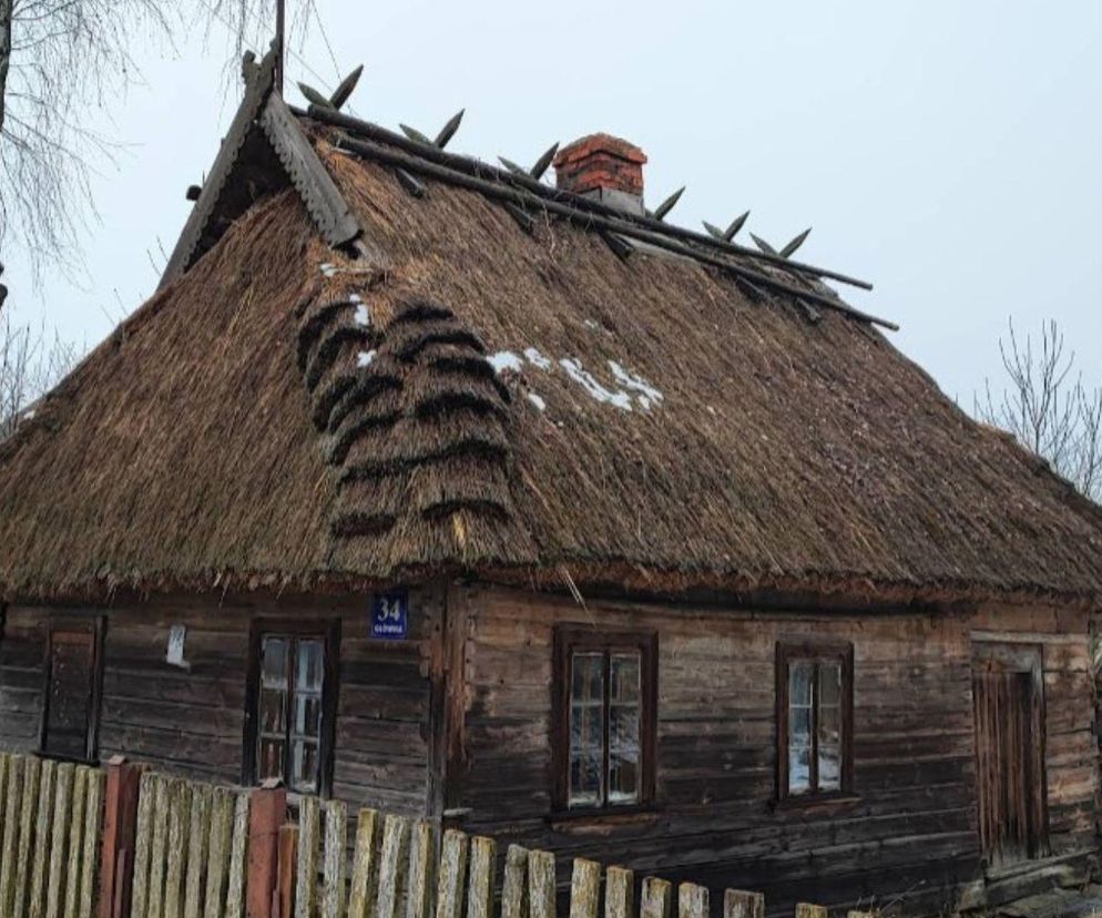 Opuszczone miejsce na Podlasiu, które zamieszkuje kilka osób. Takiej legendy nie ma nigdzie indziej!