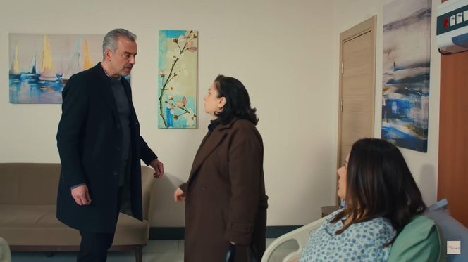 Bülent odkrywa, że jego siostra stała za rozpadem jego związku z Gönül